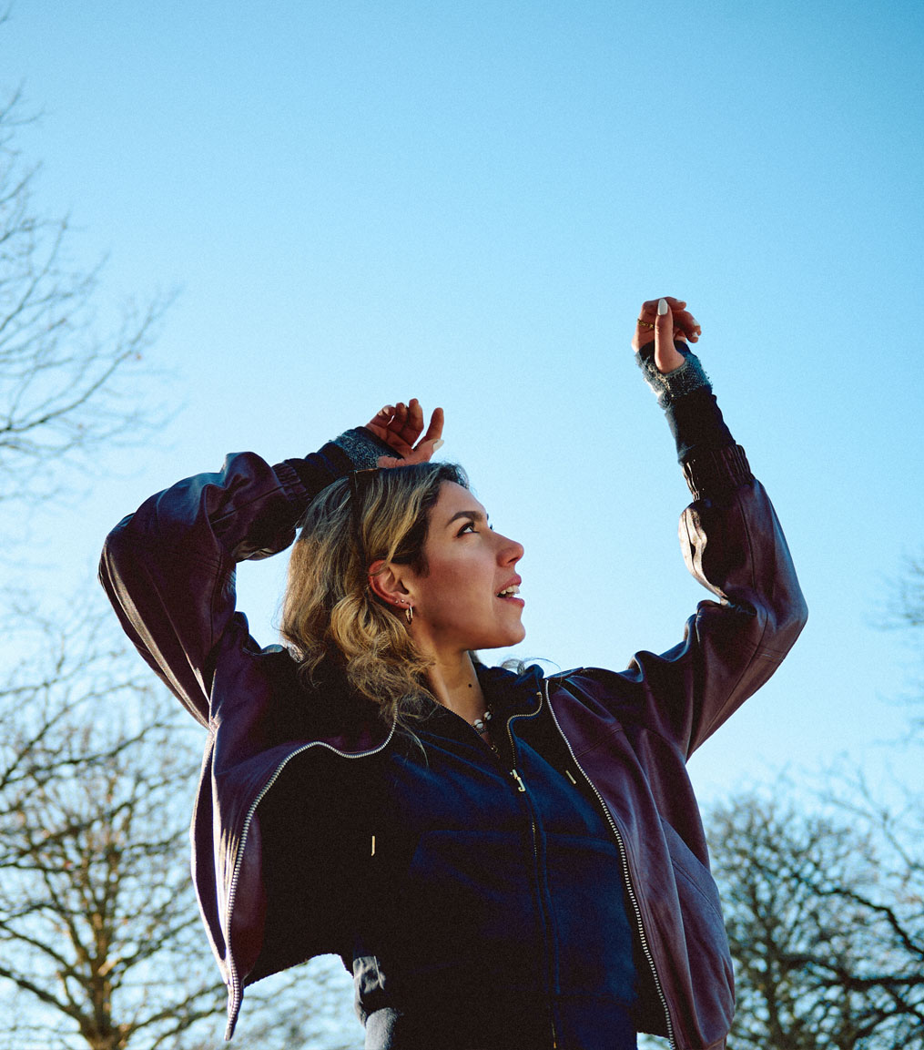 Natalie Shay – atmosphere